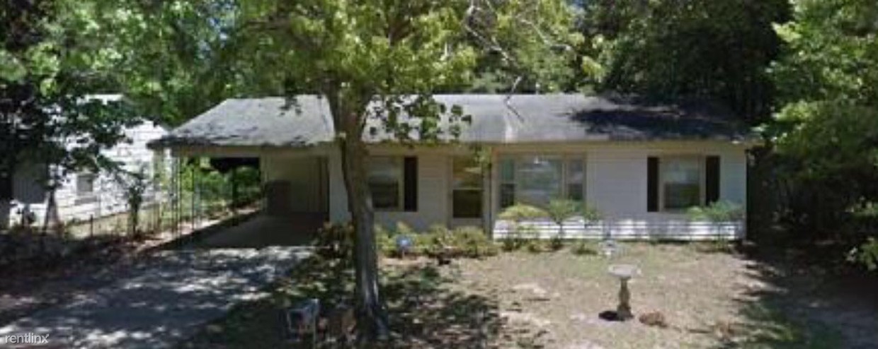 Foto principal - 220 Johns Rd