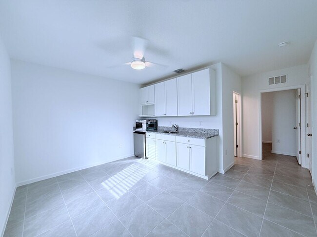Foto del edificio - 15393 SW 34th Court Rd