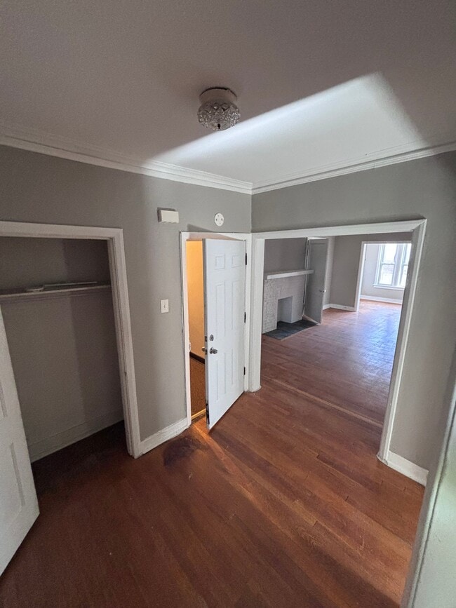 Photo - 5535 Kamin St Apartment