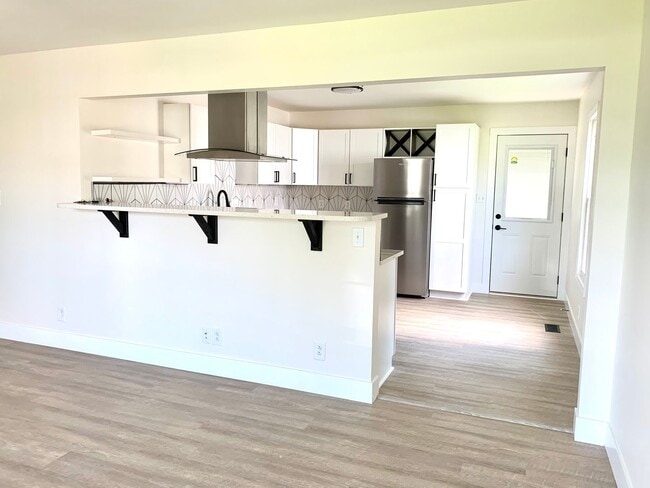 Foto del edificio - 157 Monarch Ln