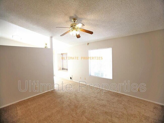 Building Photo - 4473 N 84th Ave