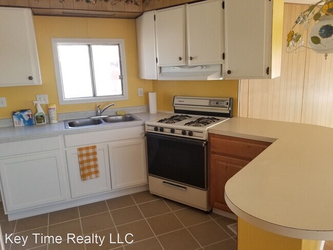 Foto del edificio - 2 br, 1.5 bath House - 2105 Catalina Drive