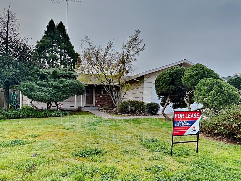 Foto principal - 3413 S Port Dr