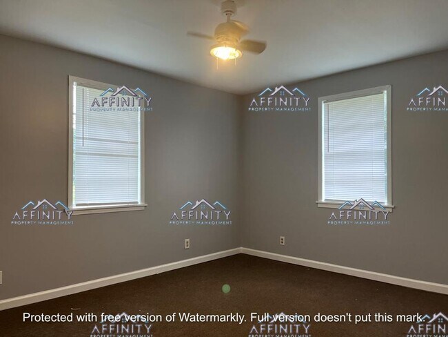 Building Photo - 1523 McGillicuddy Drive Macon, Ga