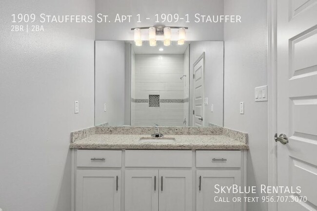Foto del edificio - 1909 Stauffers St
