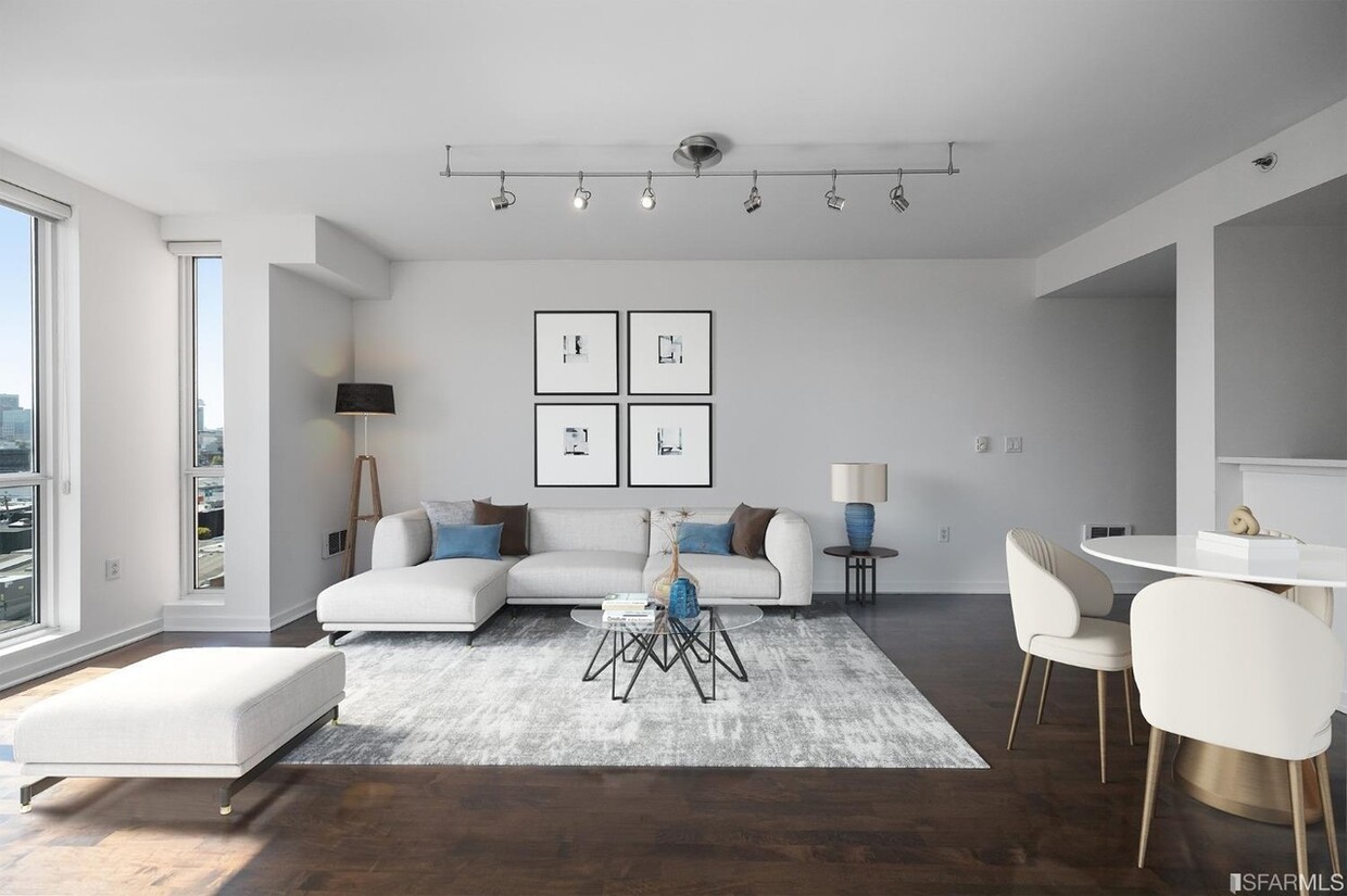 Living Room - 555 4th St