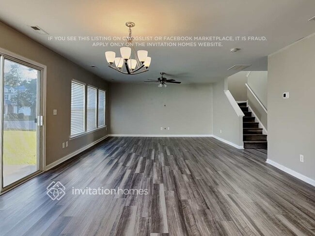 Foto del edificio - 4004 Flat Sedge Ln