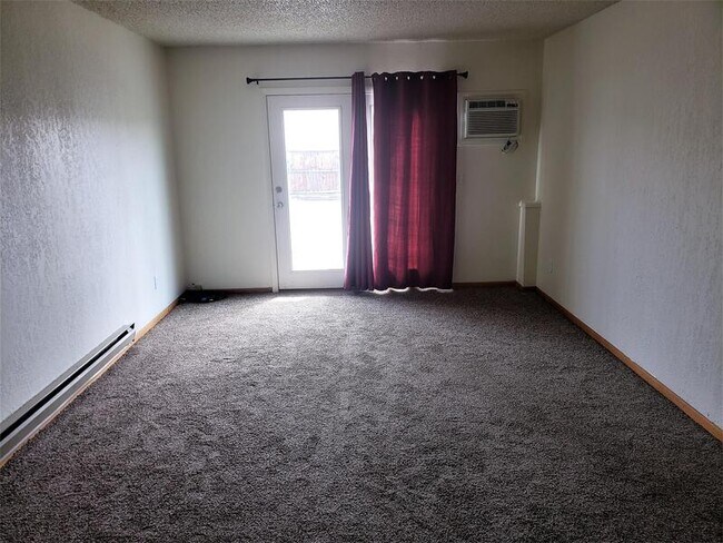 Foto del edificio - 920 E 26th St