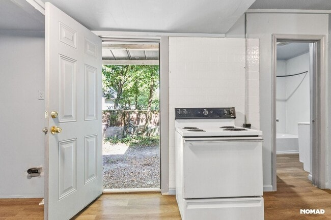 Building Photo - Charming 2BR House in Fort Valley