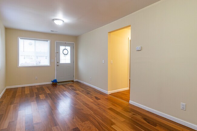 Foto del edificio - 2730 9th St