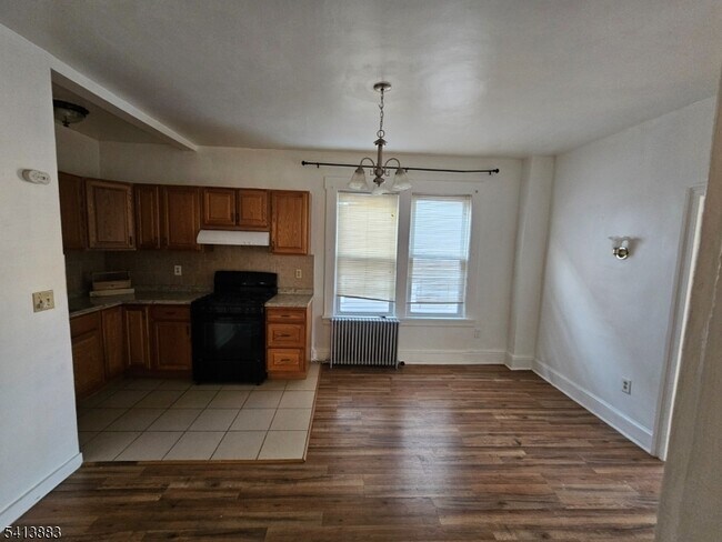 Building Photo - 63 Hammond Ave