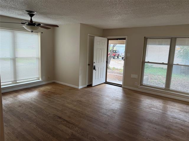 Building Photo - 3253 Millmar Dr