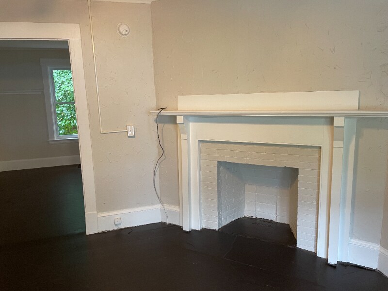 Primary Photo - 30 Patterson St