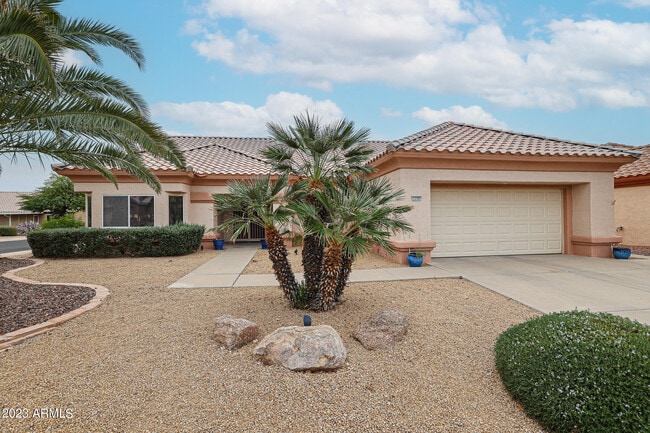 Building Photo - 13701 W Robertson Dr