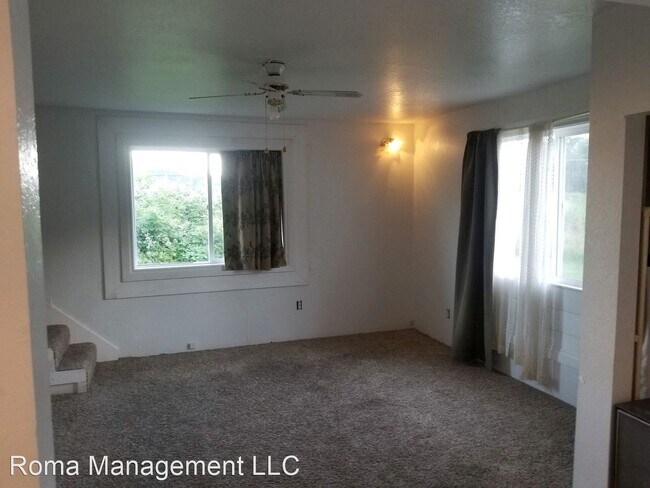 Foto del edificio - 6594 N Enterprise Rd