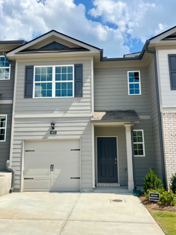 Photo - 5872 Abel Ln (Lithonia, GA)