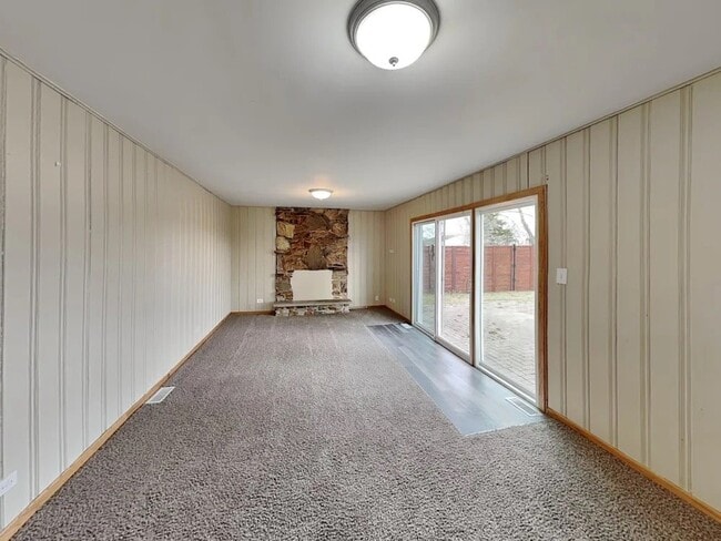 Building Photo - 8613 S Kean Ave