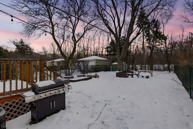 Foto del edificio - 1512 Mulford St