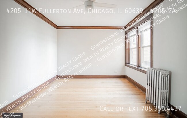 Foto del edificio - 11 W Fullerton Ave