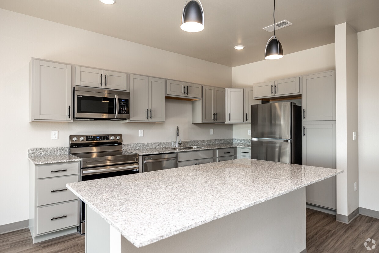 Primary Photo - Ventnor