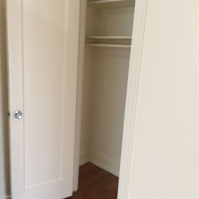 Building Photo - 1 br, 1 bath Apartment - 3111 47th St
