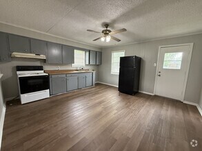 Building Photo - 119 Jelk St
