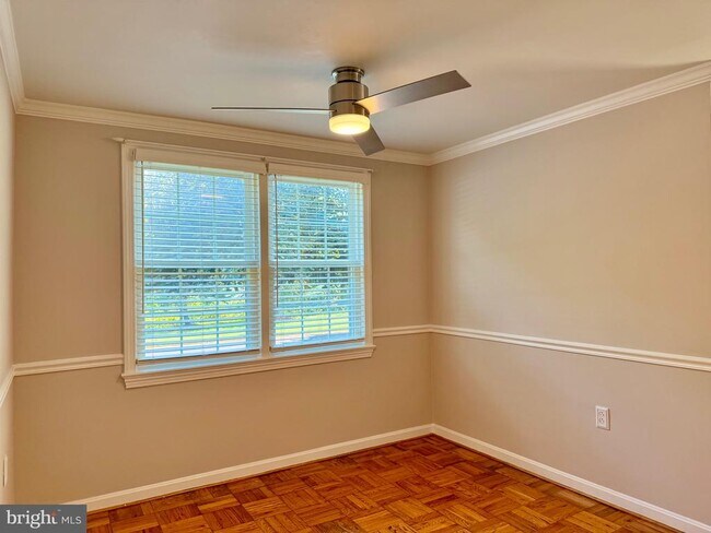 Foto del edificio - 6700 Wakefield Dr