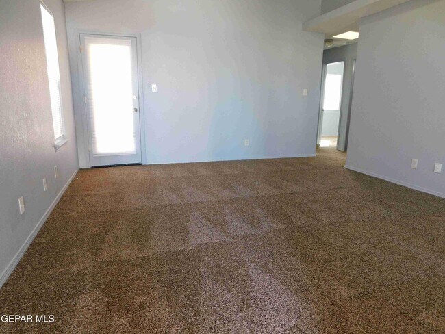 Foto del edificio - 12328 Tierra Canada Dr