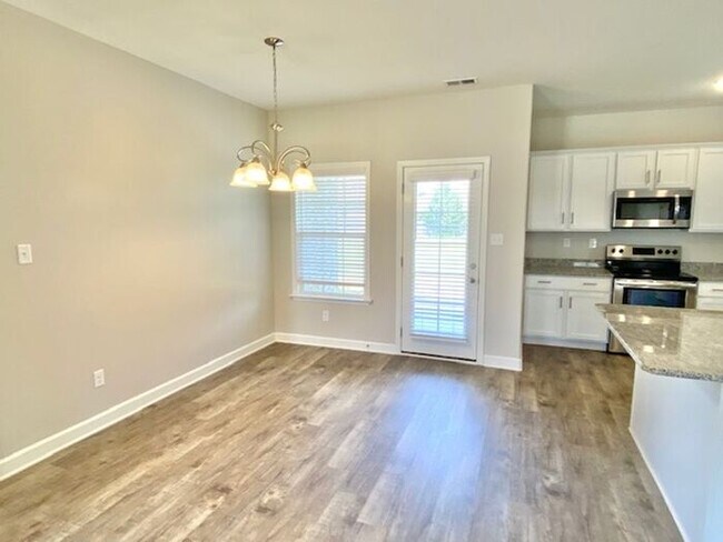 Foto del edificio - Move In Special! Now Leasing a Brand New 4...
