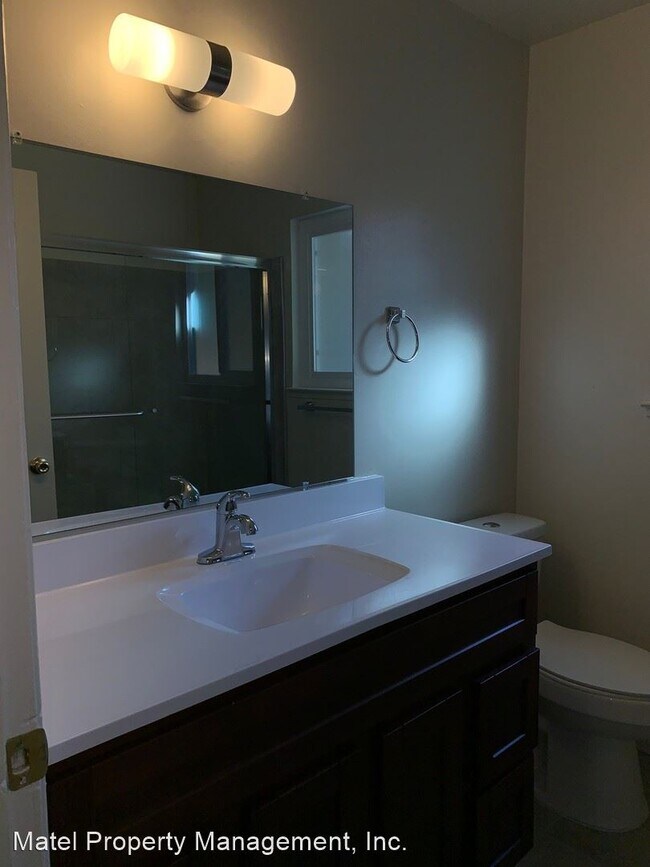 Building Photo - 3 br, 2 bath House - 2921 ALDER CREEK DR