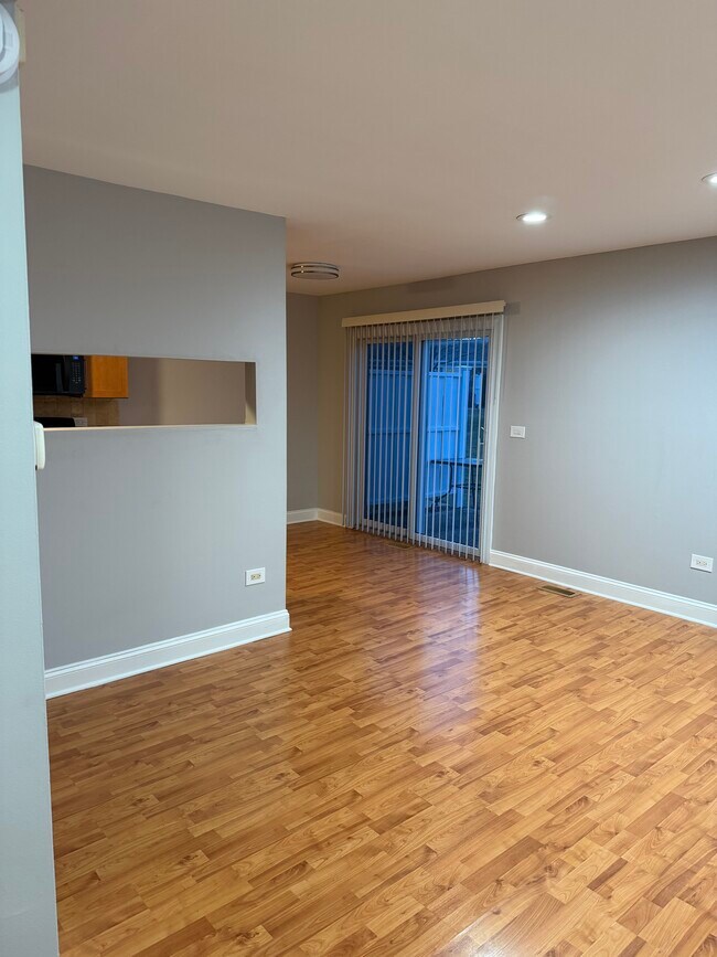 Foto del edificio - 1049 Newport Harbor