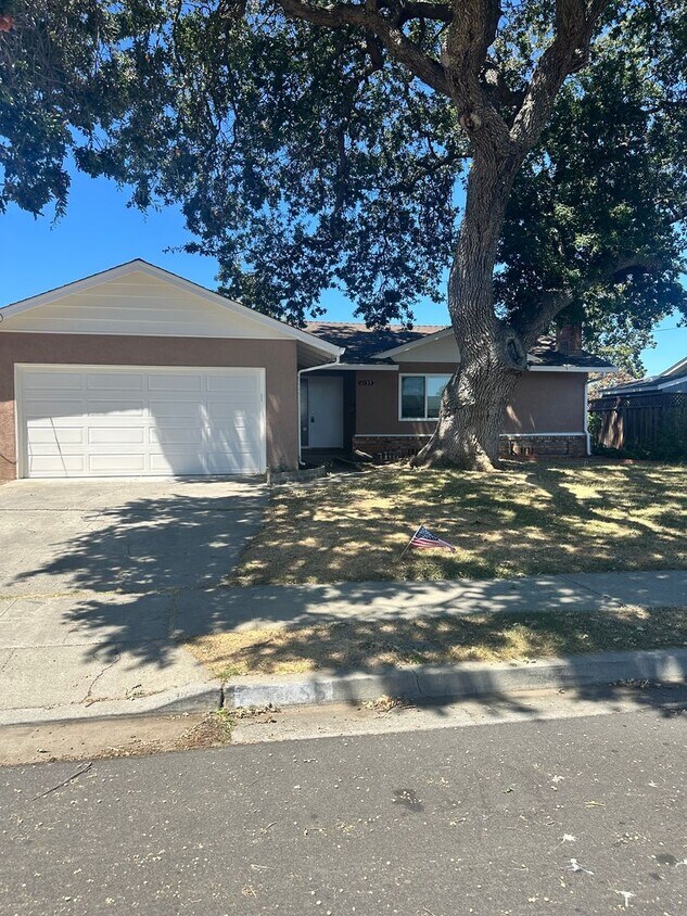 Foto principal - Southside Livermore Home