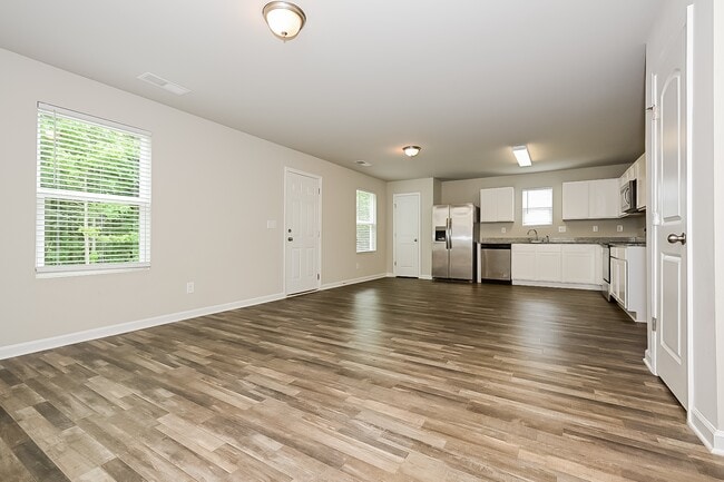 Foto del edificio - 121 Cold Creek Pkwy