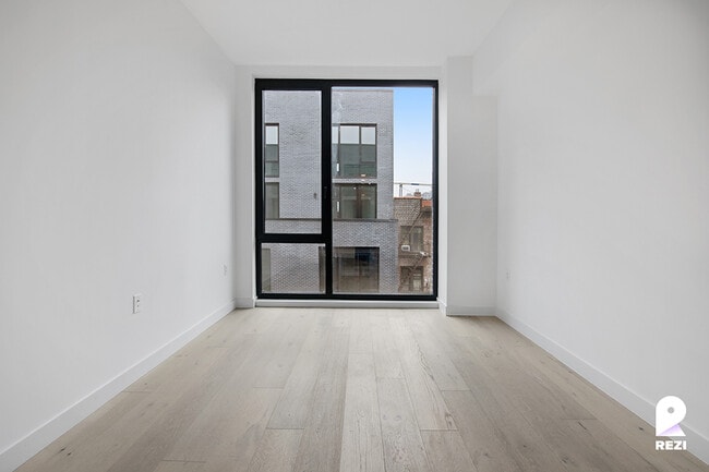 Building Photo - 148-37 88th Ave