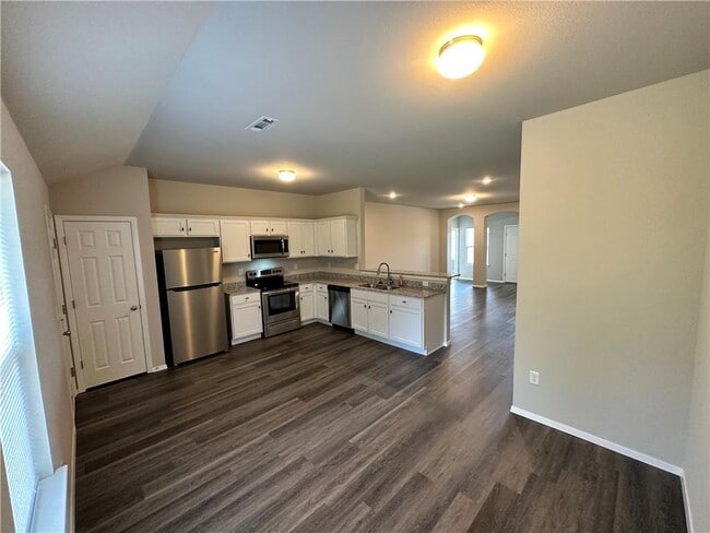 Foto del edificio - 2823 W Emil Dr