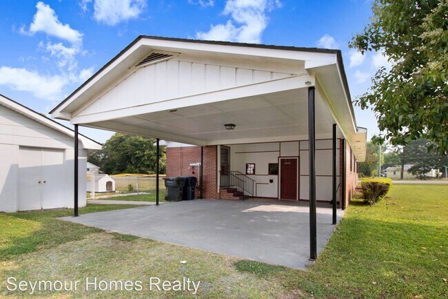 Foto del edificio - 3 br, 1.5 bath House - 801 S Vance Street