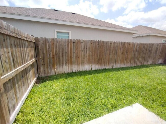 Foto del edificio - 13 W Sunset Valley St