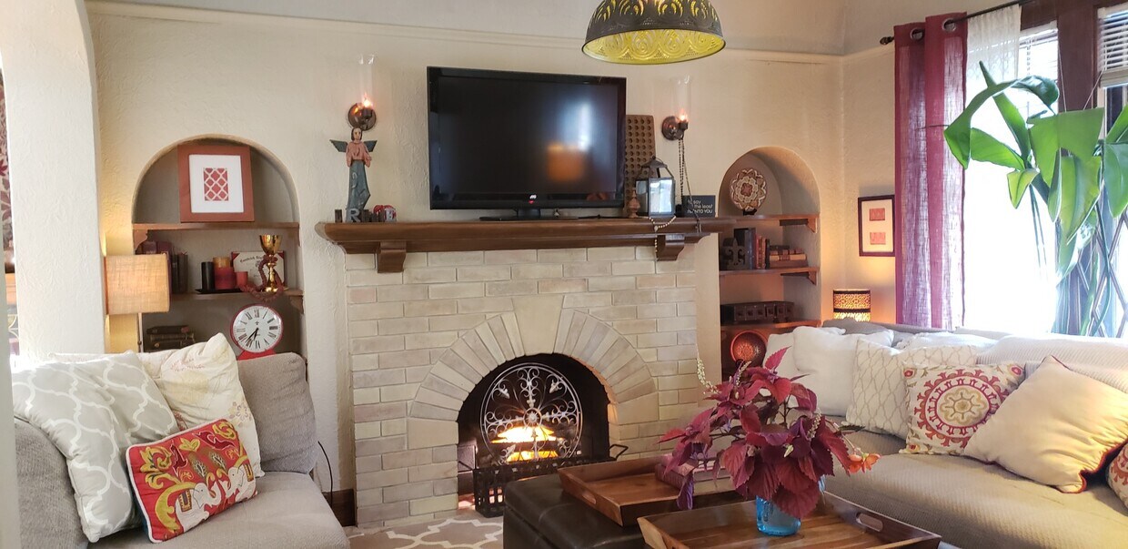 cozy living room - 1538 S 55th St