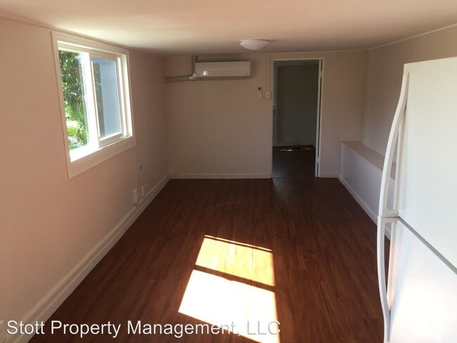 Building Photo - 1 br, 1 bath Apartment - 2640 Ahekolo Street