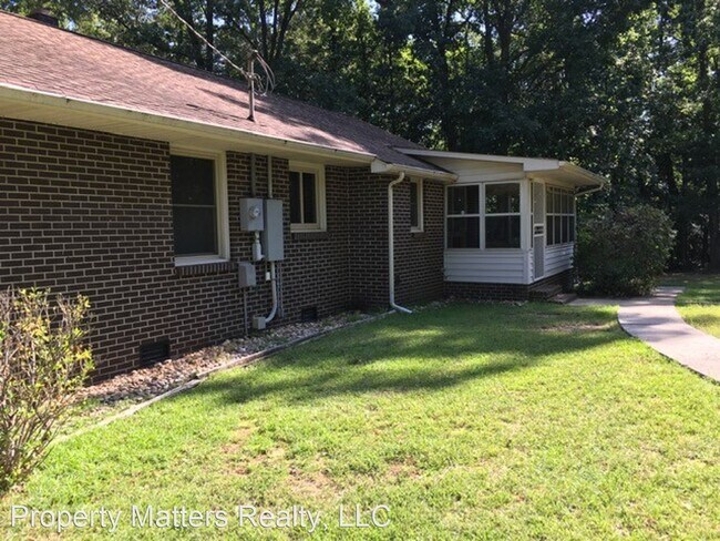 Foto del edificio - 3 br, 1 bath House - 1533 Pioneer Lane