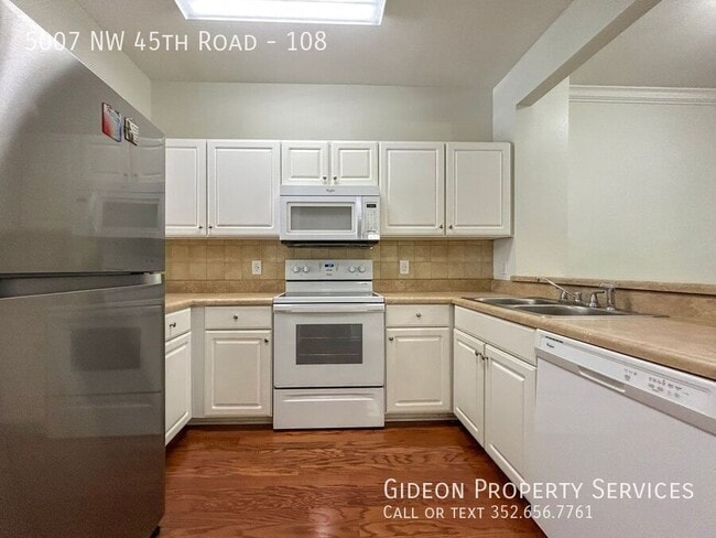 Building Photo - 5007 NW 45th Rd