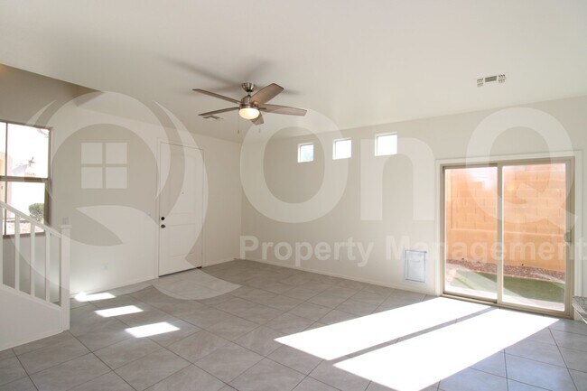 Foto del edificio - 11443 W St John Rd