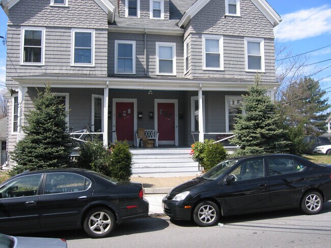 Building Photo - 3 Foster St