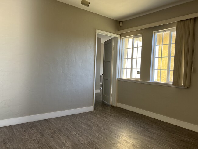 Foto del edificio - 138 E 124th St