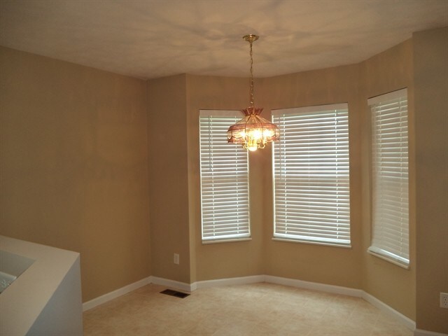 Foto del edificio - 160 Franklin Estates Lane