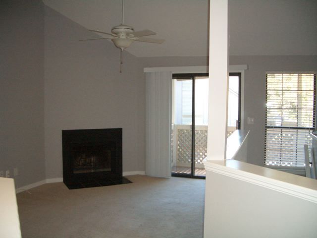 Building Photo - 2 Bedroom 2 Bath Condo in Sandpiper Pointe...