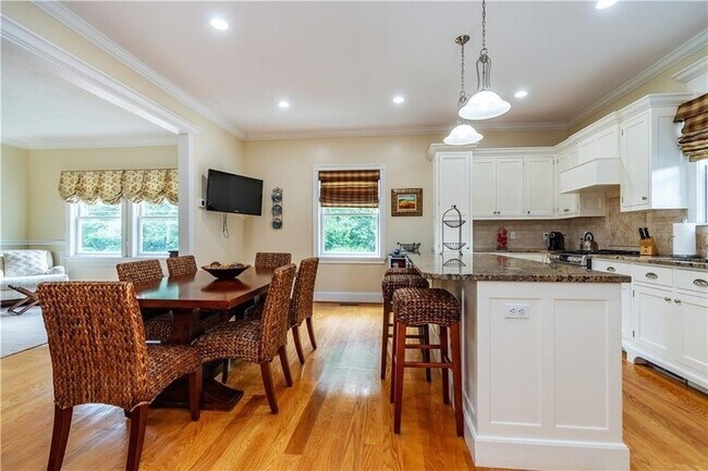 Foto del edificio - 7 Gibson Ave