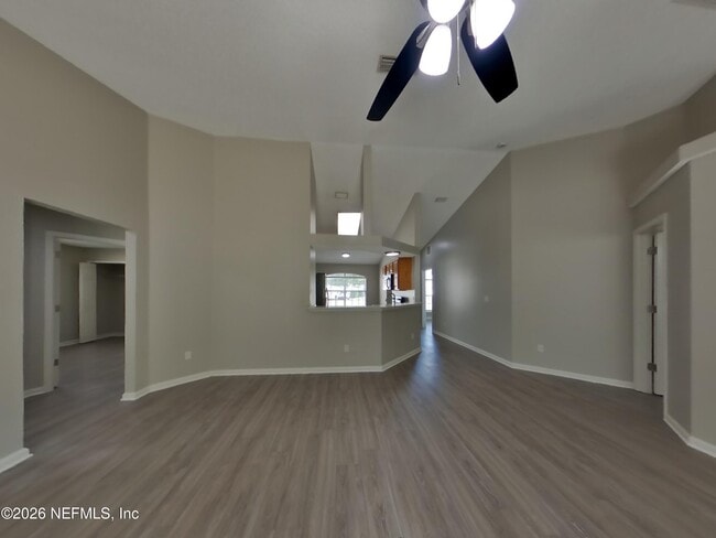 Foto del edificio - 1330 Summerbrook Dr