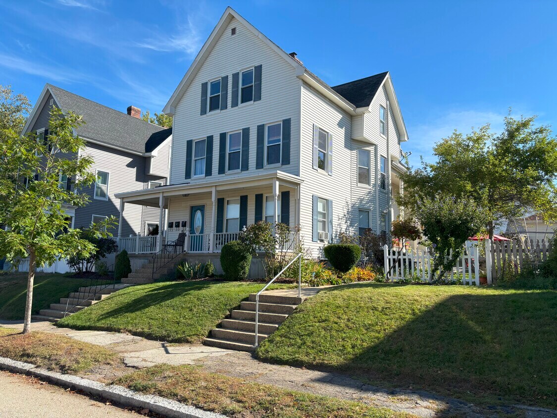Foto principal - 293 Walnut St
