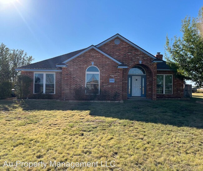 3 br, 2 bath House 15702 OUTBACK TRL House Rental in Amarillo, TX